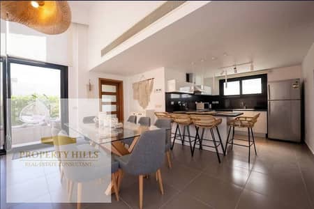 Ground floor chalet with garden for sale, 130 sq m, with a special discount for cash payment. The price will be reduced further if a buyer is ready to purchase, in Ramla by Marakez, in the heart of Ras El Hekma.