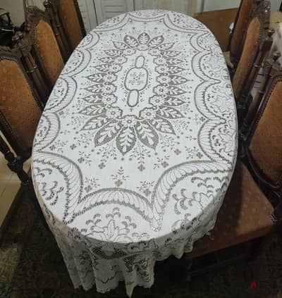 سفرة خشب زان + 8 كراسي بحالة ممتازة