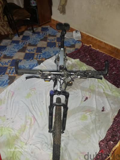 دراجة للبيع