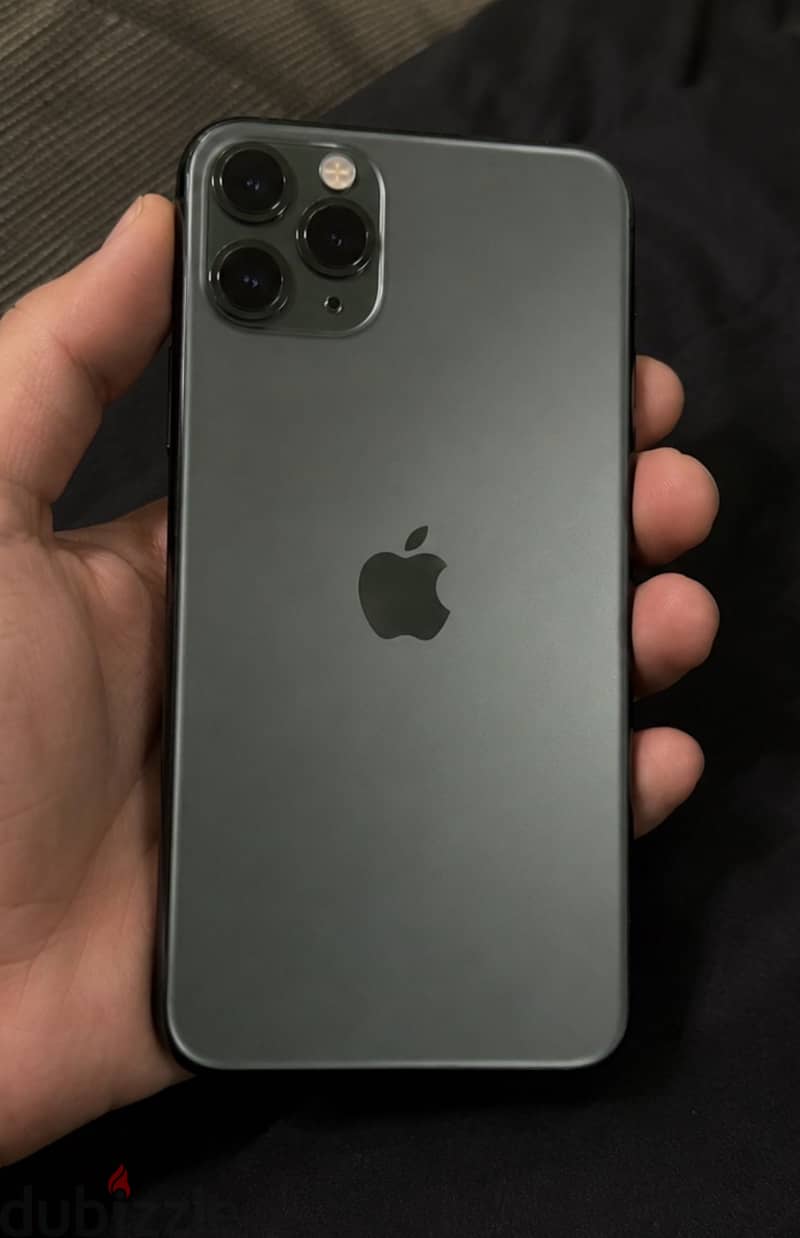 Apple - iPhone 11 Pro Max 2