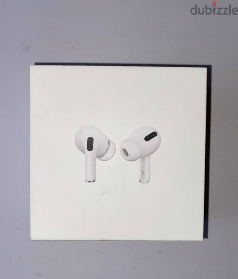 Airpods pro first gen case and box 1
