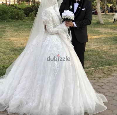 فستان زفاف