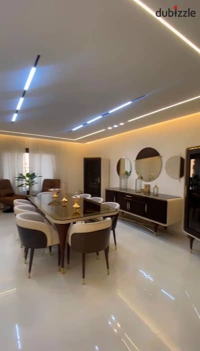 A very distinctive apartment with ultra-super lux finishes, furnished with modern furniture, ready for immediate occupancy.