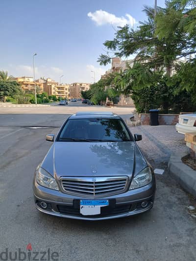 مرسيدس بنز سي 250 2011 أعلى فئة Mercedes-Benz C250 2011 حالة ممتازة