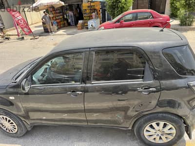 دايهاتسو تيريوس 2015