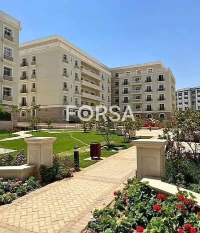 Apartment for Sale Compound Hyde Park Fifth Settlement Golden Square Installment