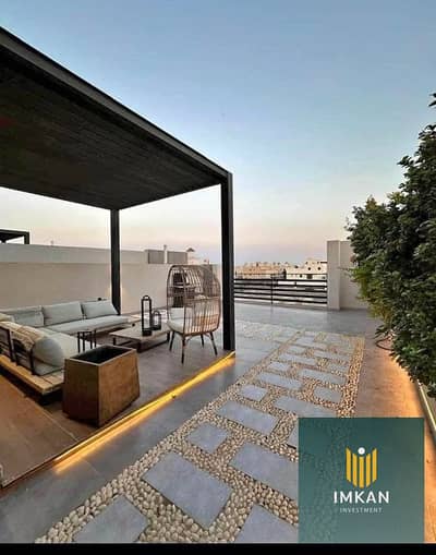 190m² Penthouse + 75m² Roof Terrace in the Hyde Park compound, Fifth Settlement (New Cairo), located on 90th Street.