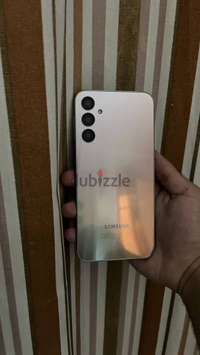 Samsung A24