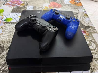 للبيع بلايستيشن 4. بحاله ممتازه