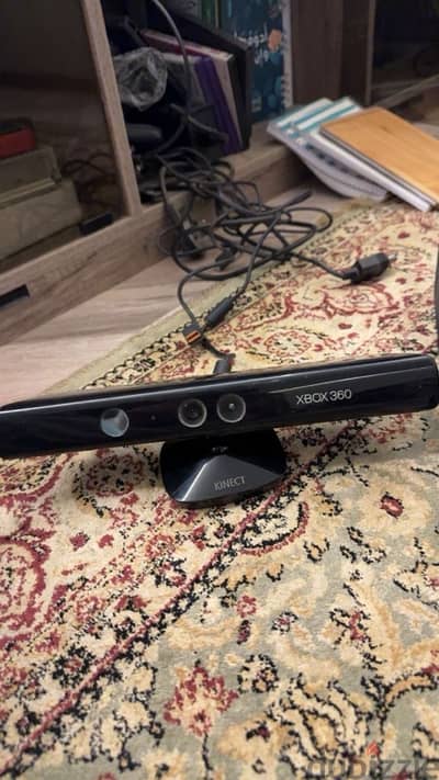 xbox 360s, kinect, 2 controllers