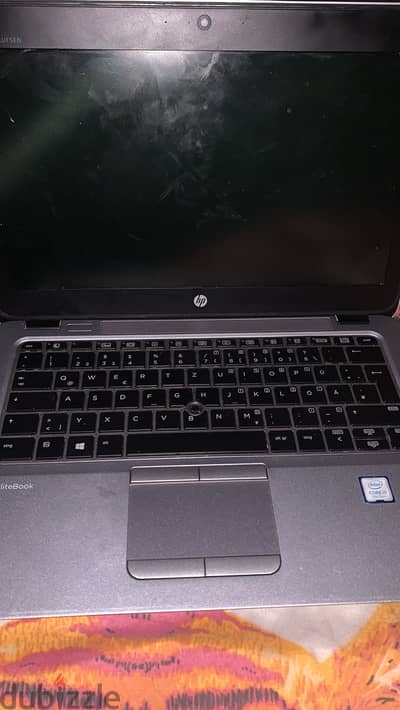 لابتوب hpايستراد استعمال خفيف