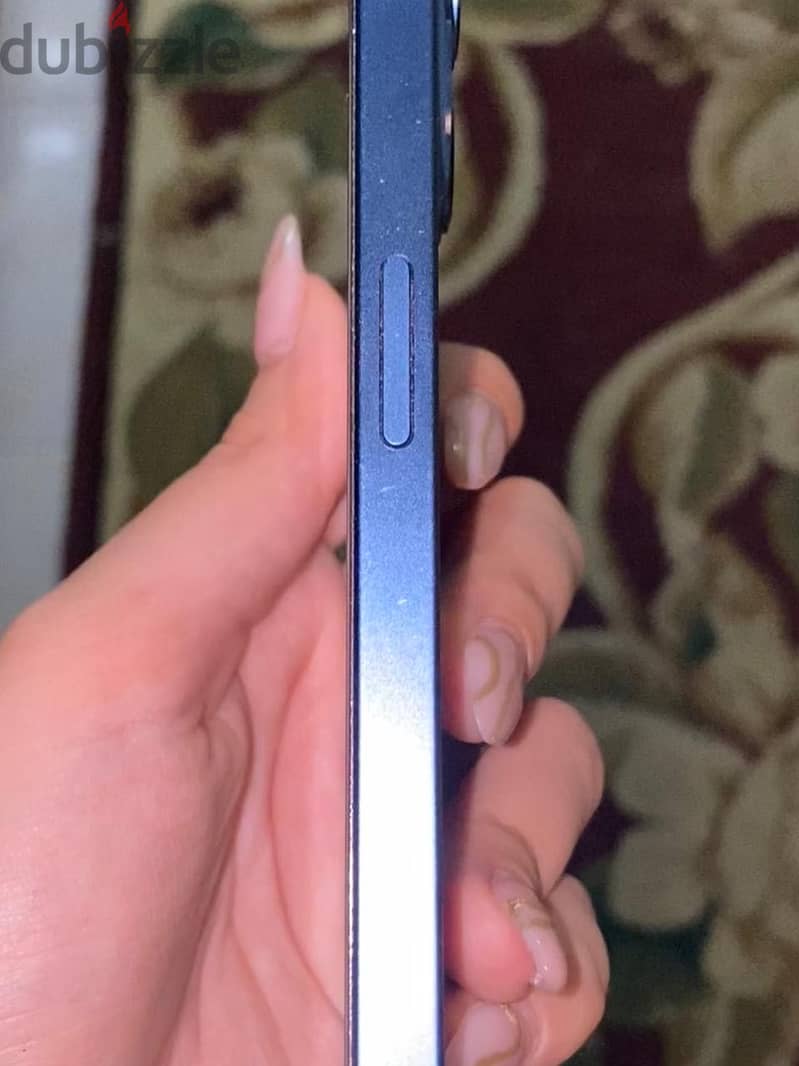 Apple - iPhone 13 1