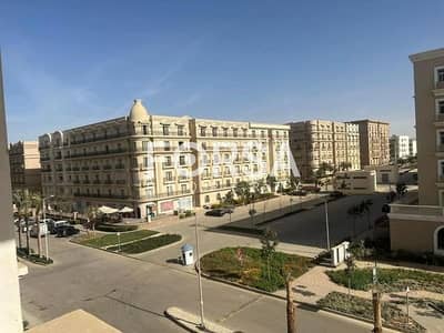 Apartment for Sale Compound Hyde Park Fifth Settlement Golden Square Installment