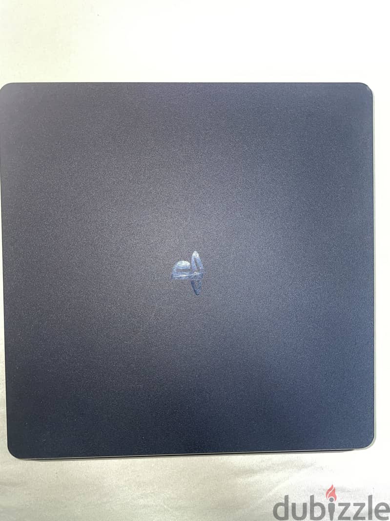 Ps4 slim excellent condition 1