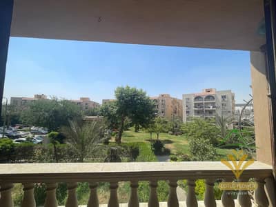 For rent on the southern ninety inside the Al-Masrawiya compound