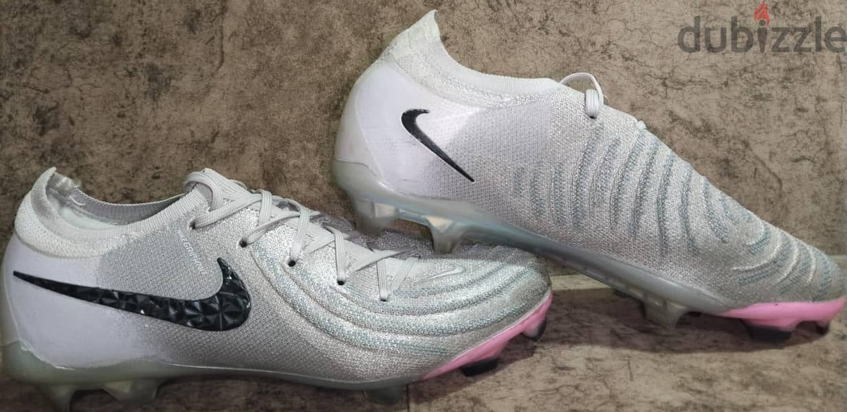 Nike Phantom size 39 2