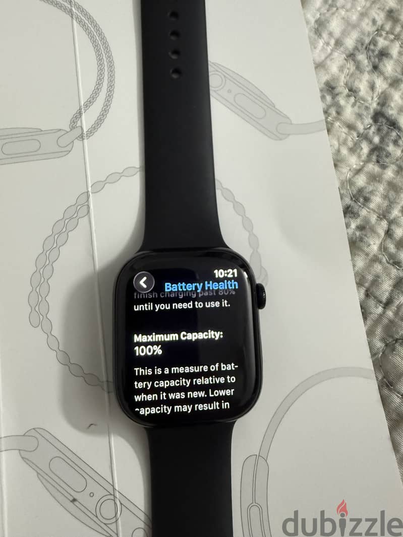 Apple watch series 11 like new 2
