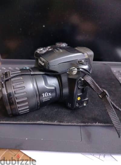Fujifilm FinePix S5600