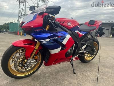 Honda cbr1000RR-R sp fireblade