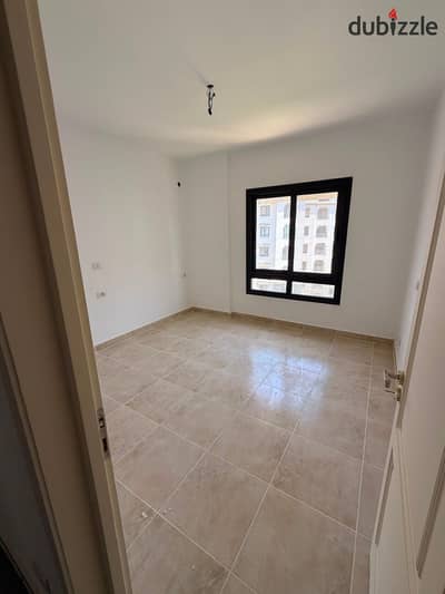 For sale in Celia, a 94-meter apartment with two rooms and a bathroom, immediate delivery