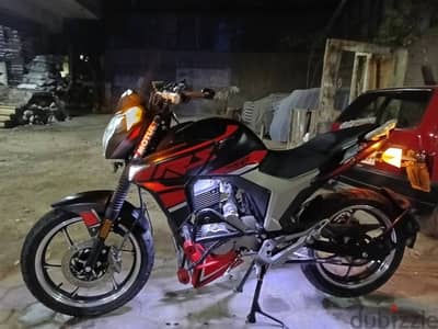 z250 2025 موتوسيكل