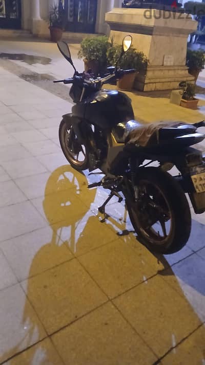 هوجين F200
