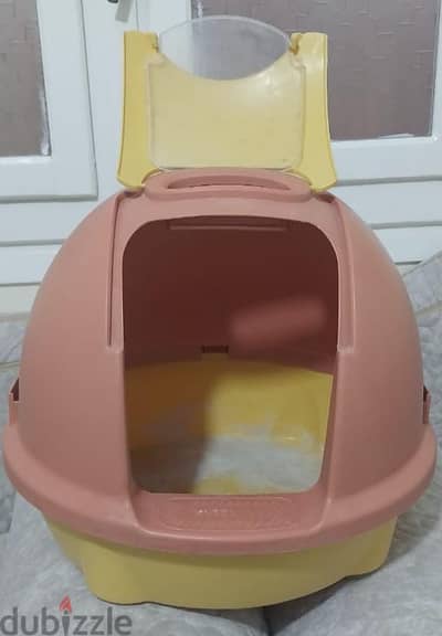 litter box صندوق رمل للقطط