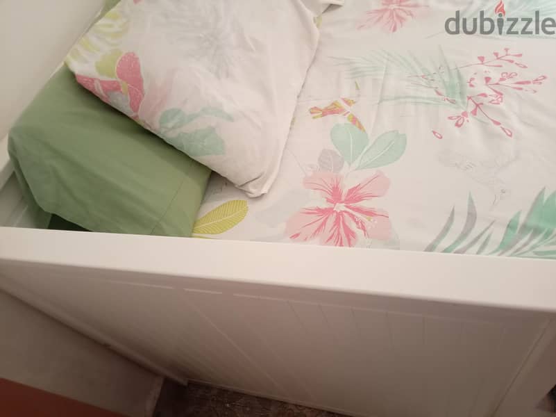 IKEA DAY BED AS NEW 5