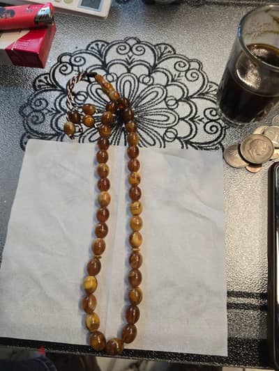 عملات ومقتنيات نادره