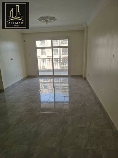 للايجار شقه 96. متر بال B11 مطلوب 16000