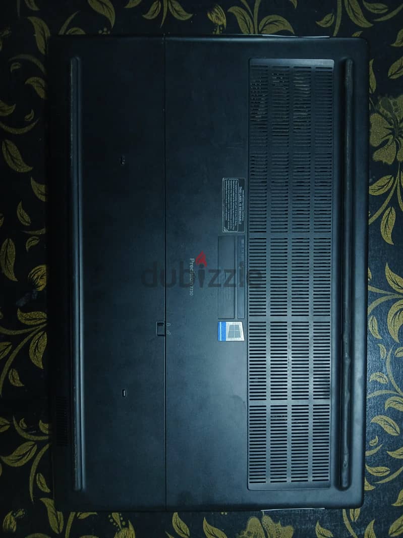 Dell 7730 1