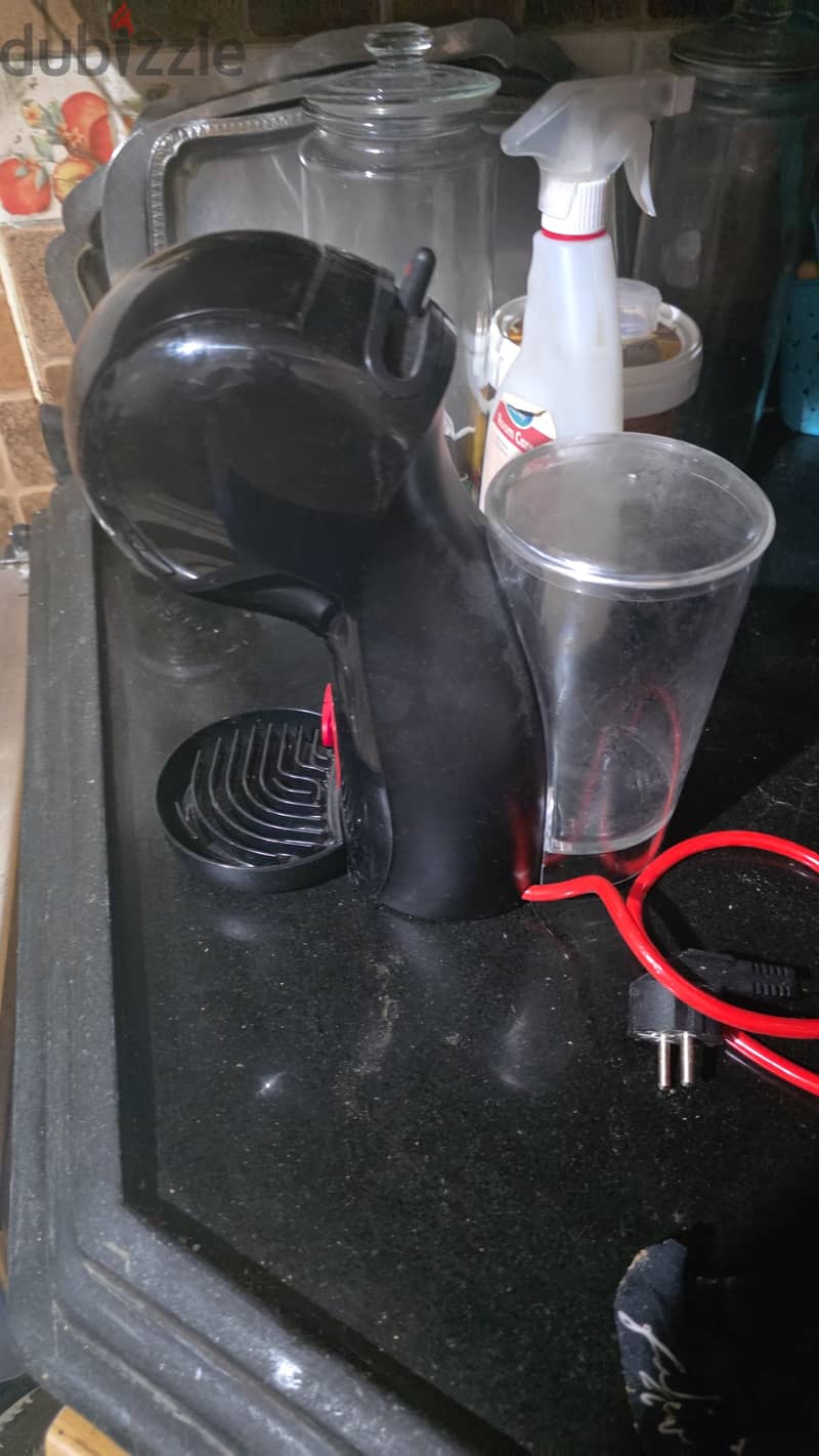 Dolce gusto Espresso Machine 1