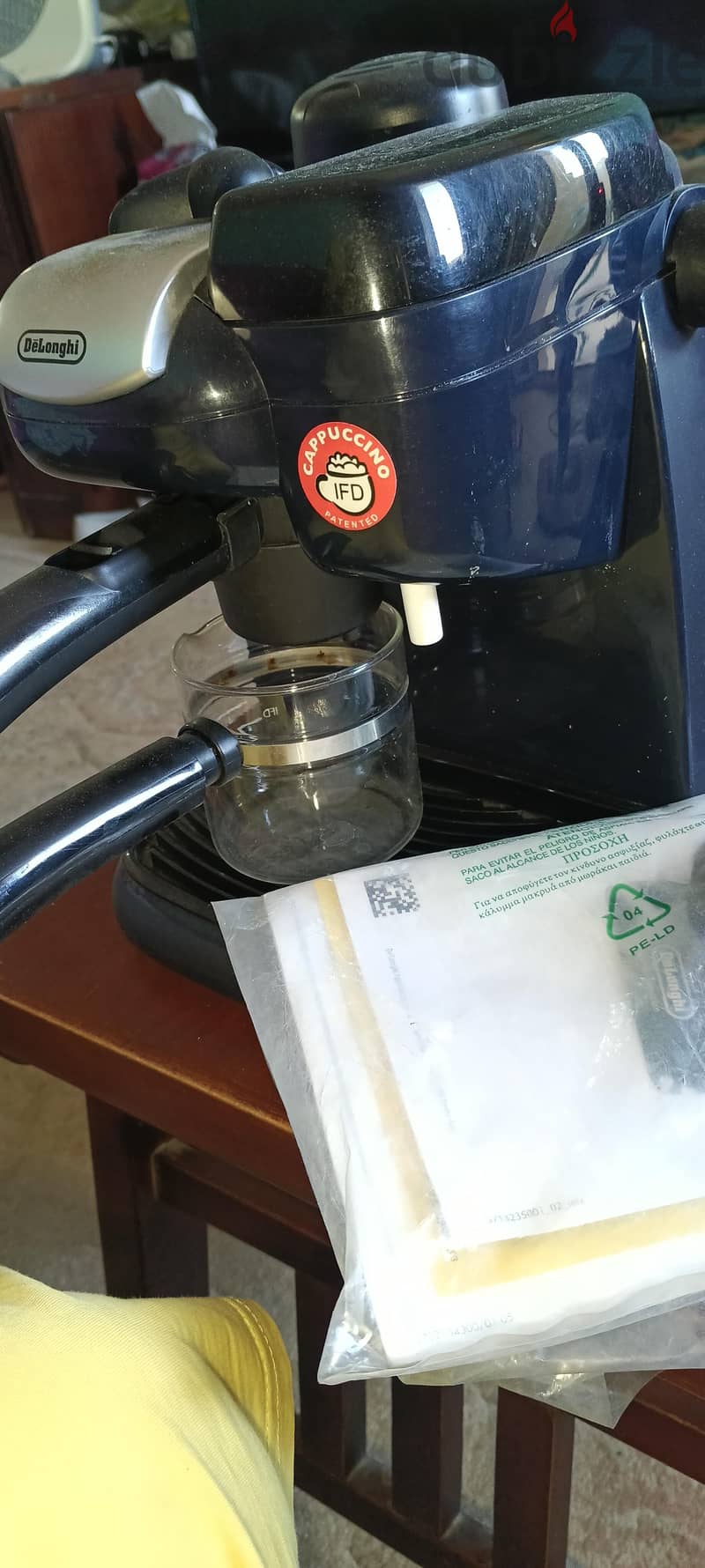 De'Longhi EC9 Coffee Machine 1