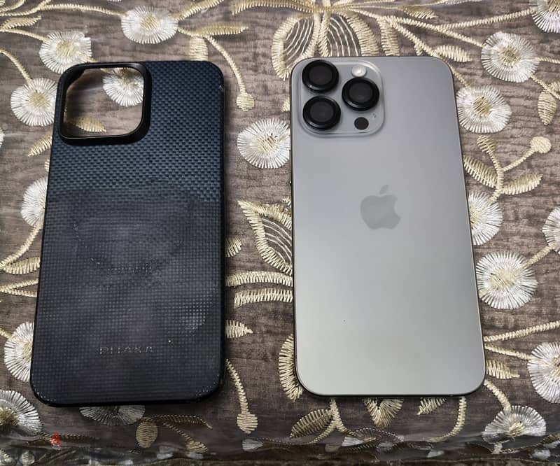 Apple - iPhone 15 Pro Max 1