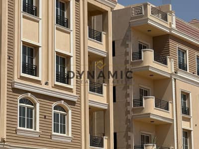 للبيع بنتهاوس 219m² + رووف 80m² بحري دبل فيو بجوار هليوبارك وطريق السويس