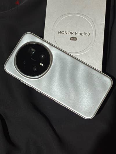 Honor Magic 8 pro
