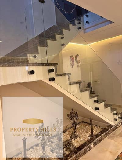 4-bedroom duplex, 240 sq m, in Crescent Walk by Marakez, for sale at a price lower than the original for a limited time. Installment plans are available for up to 8 years with easy payment options, and a significant discount is offered for cash payments. 4-bedroom duplex, 240 sq m, in Crescent Walk by Marakez, for sale at a price lower than the original for a limited time. Installment plans are available for up to 8 years with easy payment options, and a significant discount is offered for cash payments.
