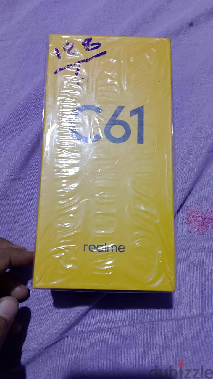 Realme C61 1