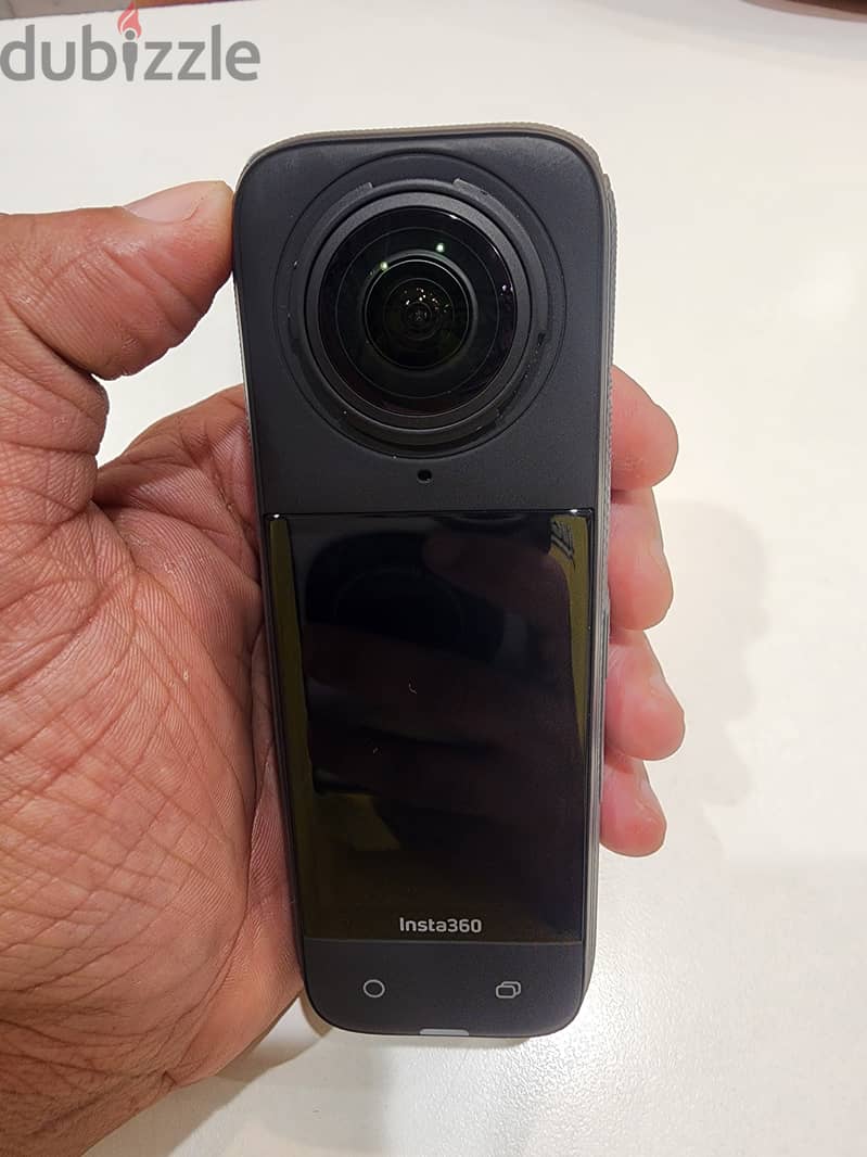Insta 360 x4 action camera 1