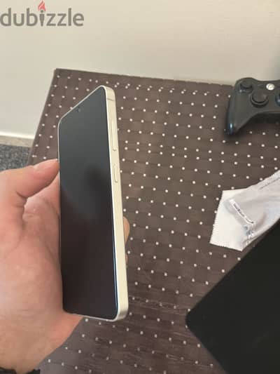 Samsung S24