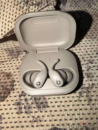 Beats fit pro