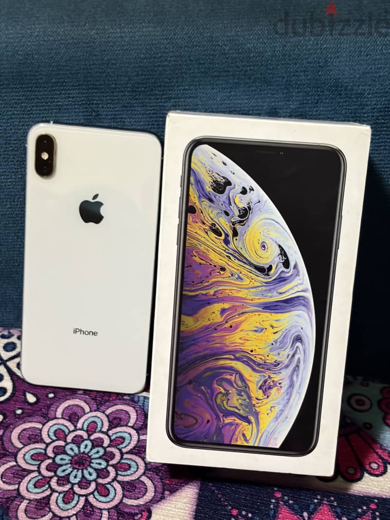 Apple - iPhone XS Max 2