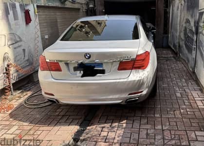 F02 740li