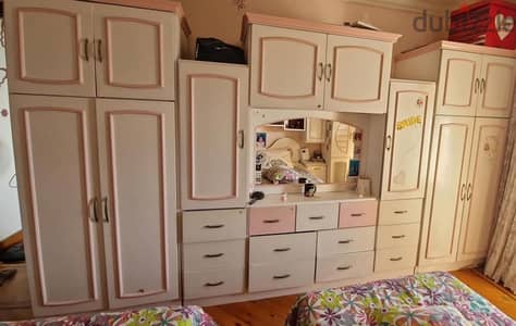 bedroom for two girls