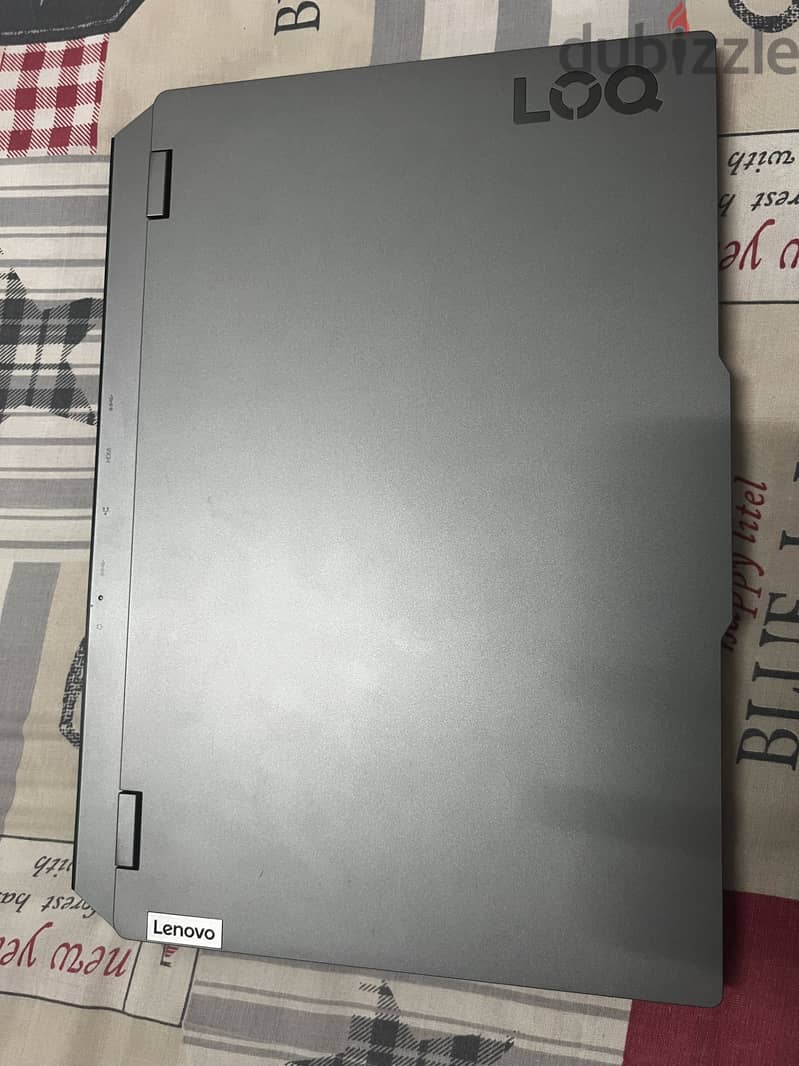 Lenovo loq 15IRX9 1