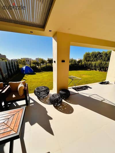  Luxury Garden Chalet | Hacienda Bay  Experience luxury, comfort, and privacy in this beautifully designed garden chalet located in the heart of Hacienda Bay. Perfect for families and groups, this elegant home combines modern interiors with spacious outd