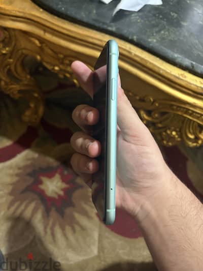 Apple - iPhone 11