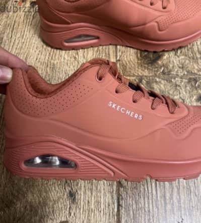 كوتشي skechers استعمال مرتين