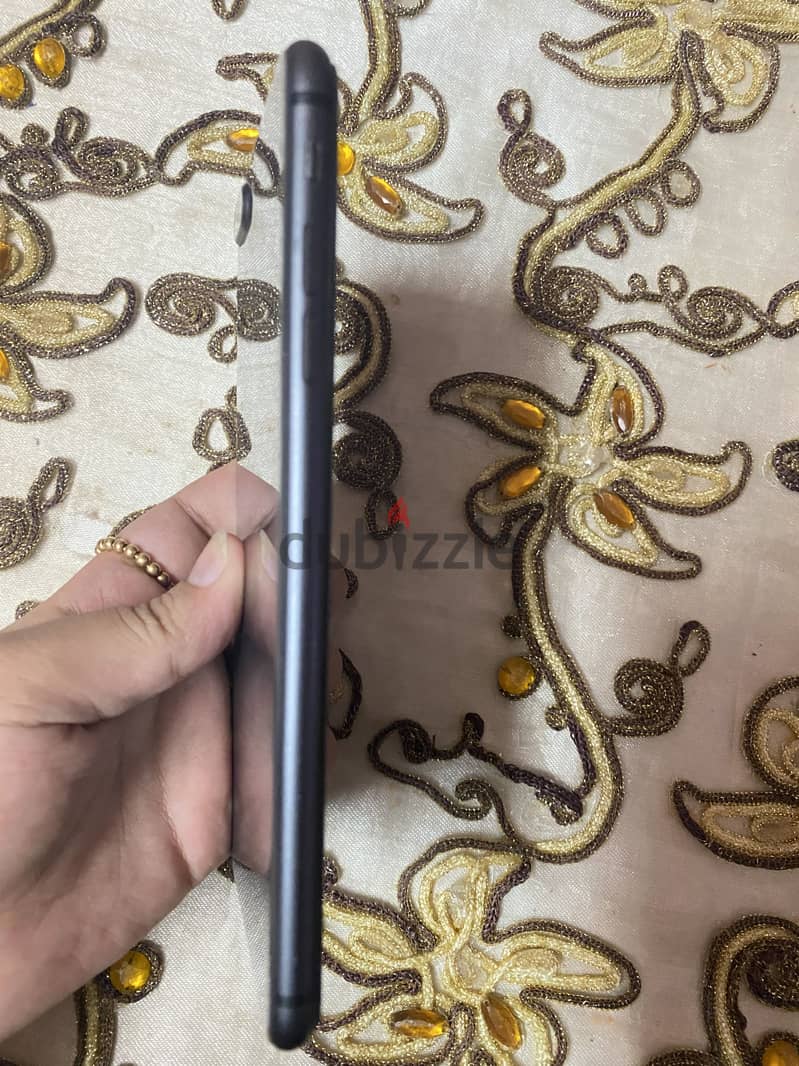 Apple - iPhone 8 Plus 2
