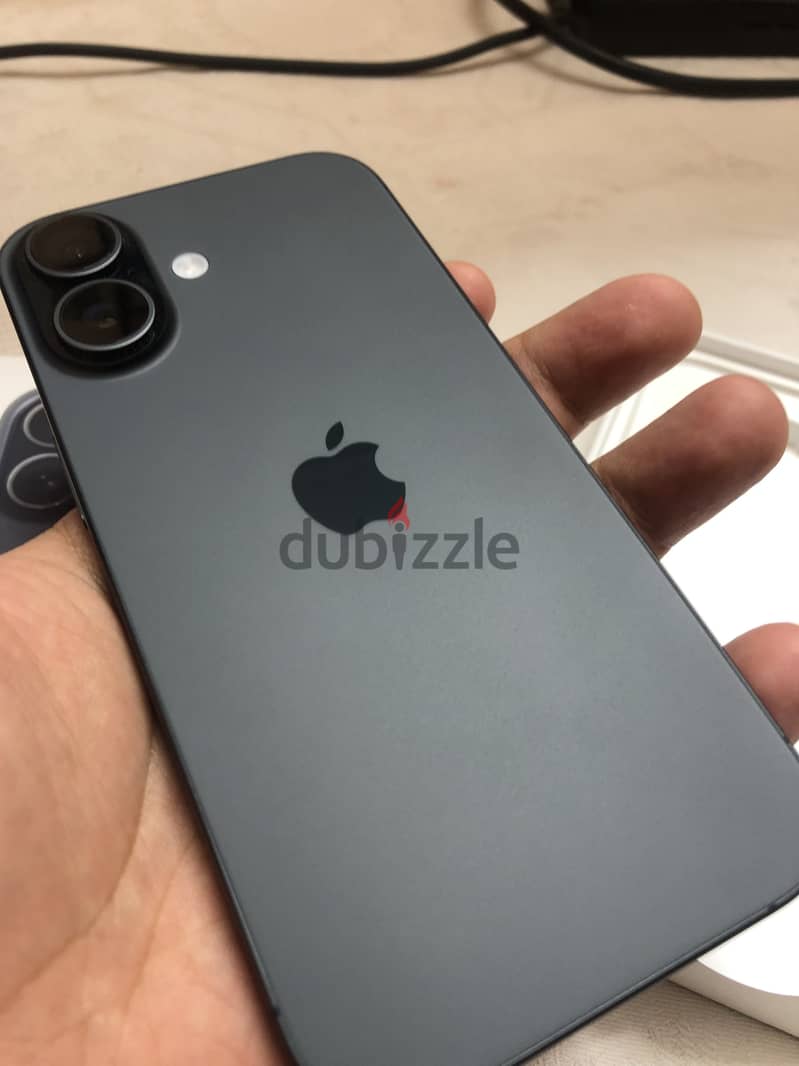 Apple - iPhone 17 2